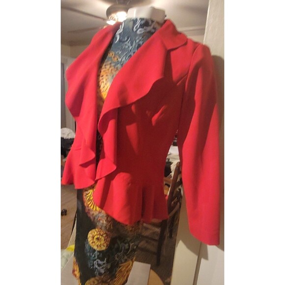Sophisticated Fashion High Quality Joan Rivers Red Soft Knit Flutter Lapel Shrug - Picture 12 of 14